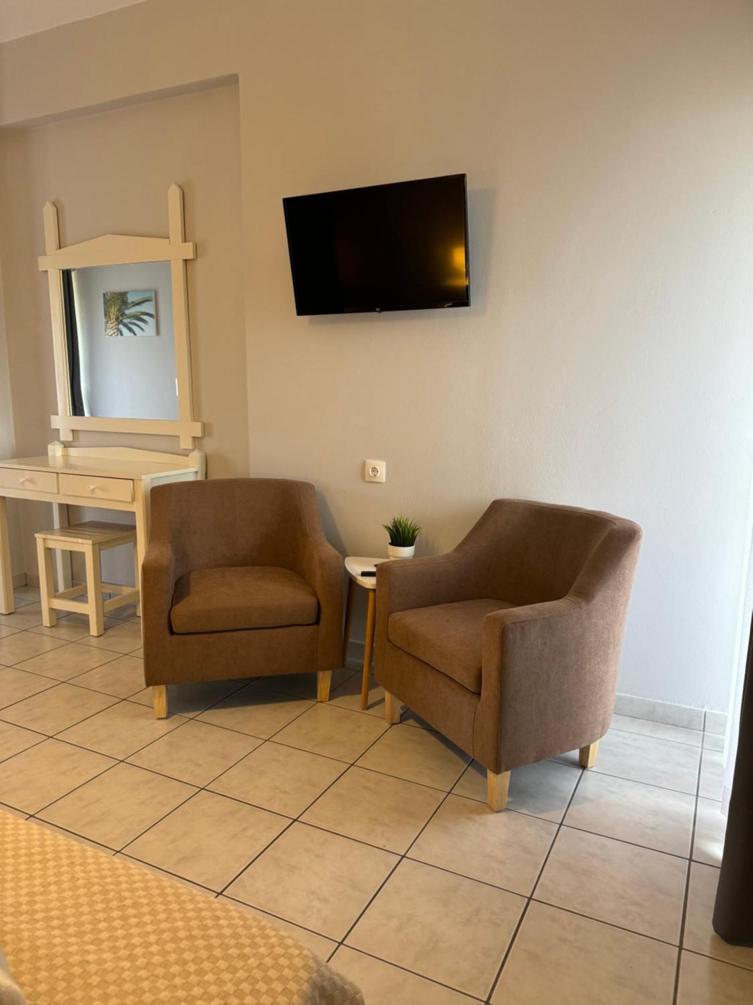Elizabeth Aparthotel Roda  Exterior foto